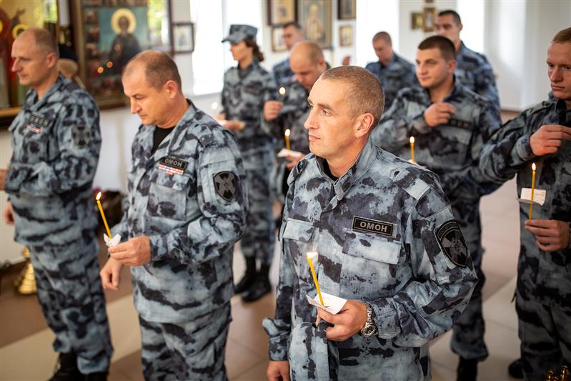 В Центральном округе прошли молебны о здравии генерал-полковника Анатолия Романова (фото, видео)