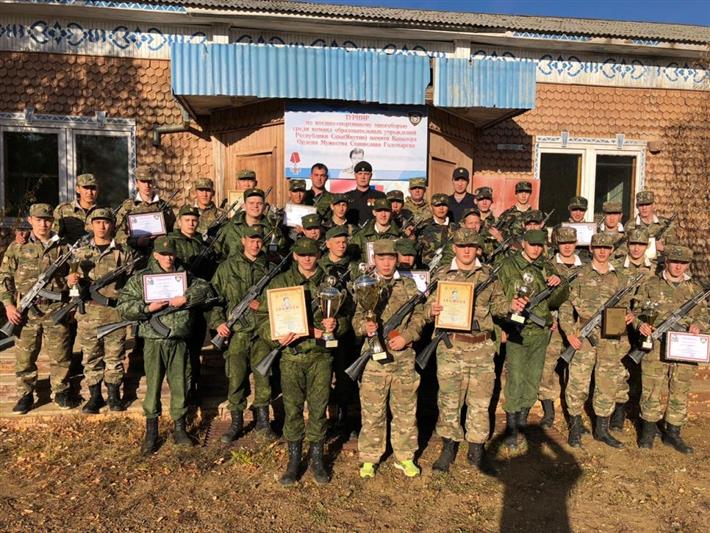 В Мирнинском районе Якутии состоялся турнир по военно-спортивному многоборью имени бойца ОМОН Станислава Голомарева 