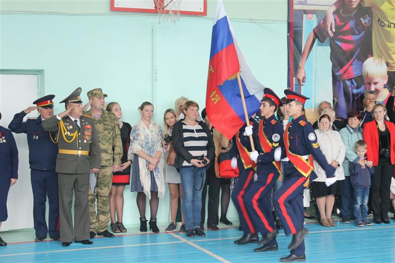 Воспитанники тольяттинского класса им. Героя России Анатолия Романова принесли кадетскую клятву