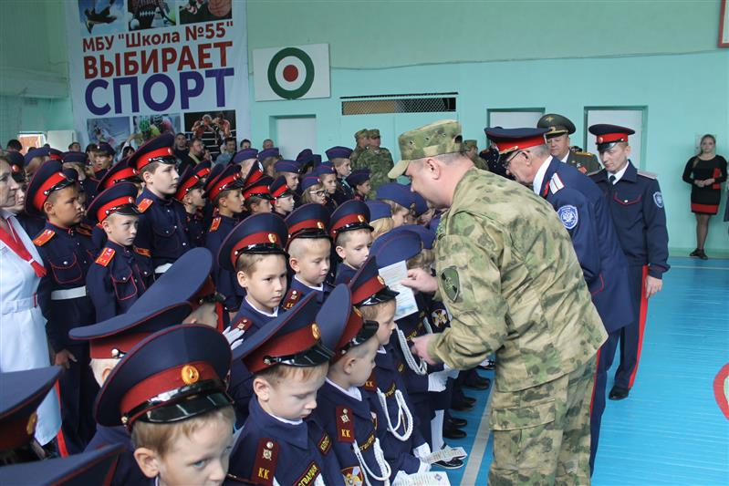 Воспитанники тольяттинского класса им. Героя России Анатолия Романова принесли кадетскую клятву