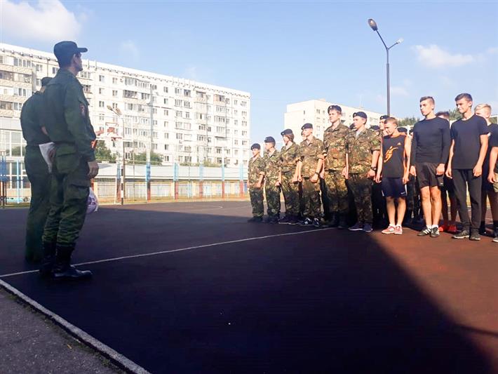 В Ставрополе состоялся футбольный матч, посвященный 70-летию Героя России Анатолия Романова