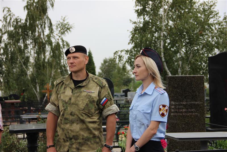 В Краснодаре росгвардейцы почтили память генерал-полковника Геннадия Трошева 