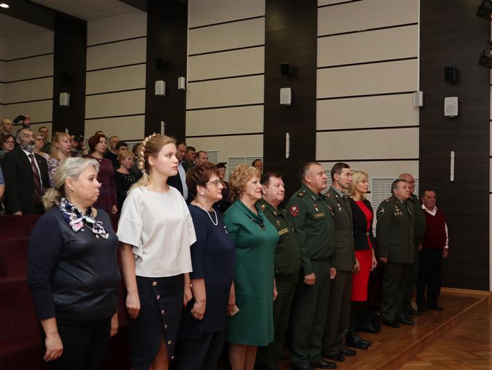 В день 70-летия Героя России Анатолия Романова ученики нижегородского класса Росгвардии принесли кадетскую клятву