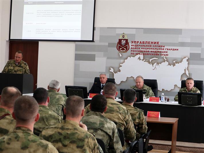 Командующий Сибирским округом проверяет готовность подчиненных подразделений к обеспечению правопорядка на Зимней Универсиаде