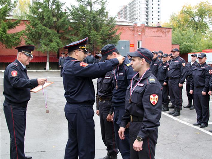 В Новосибирске прошли соревнования по служебному троеборью памяти прапорщика милиции Сергея Дукача