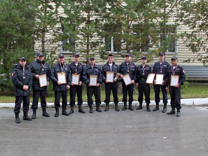 В Новосибирске прошли соревнования по служебному троеборью памяти прапорщика милиции Сергея Дукача