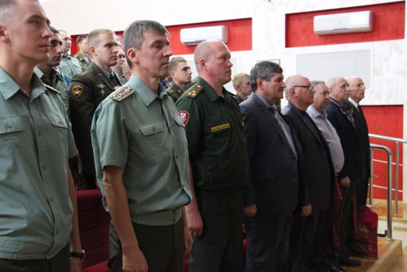 В Северо-Кавказском округе Росгвардии прошло торжественное мероприятие, посвященное 100-летию со дня образования подразделений по работе с личным составом (видео)