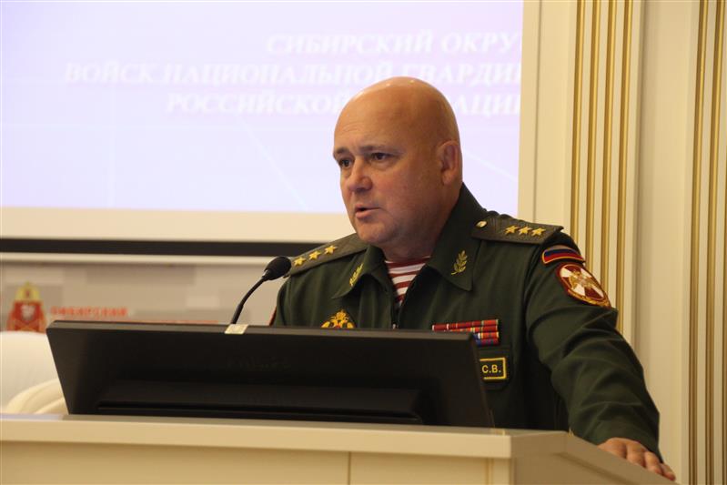 Статс-секретарь – заместитель директора Росгвардии проверил в Новосибирске организацию службы подразделений ведомства