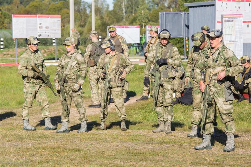 В Смоленской области стартовали масштабные соревнования сил специального назначения Росгвардии (фото, видео)