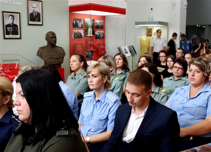 Военнослужащие авиационного подразделения Росгвардии приняли участие в патриотической акции, состоявшейся в музейном комплексе Краснодара 