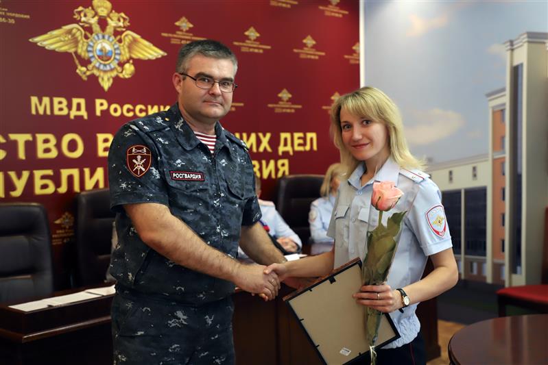 В Саранске наградили победителя регионального этапа творческого конкурса Росгвардии «Стихи и песни к портрету А.А. Романова»