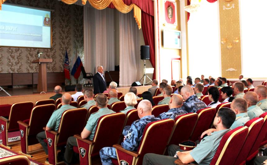 В Ростове-на Дону состоялось торжественное собрание в честь 100-летия со дня образования подразделений по работе с личным составом Росгвардии (фото, видео)
