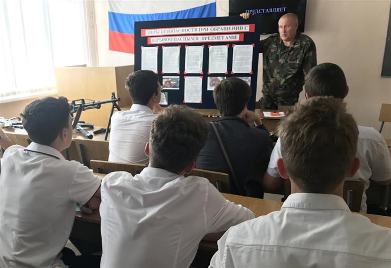 Донские росгвардейцы провели комплекс мероприятий в честь 70-летия со дня рождения Героя России генерал-полковника Анатолия Романова (фото, видео)