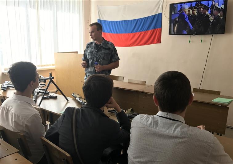 Донские росгвардейцы провели комплекс мероприятий в честь 70-летия со дня рождения Героя России генерал-полковника Анатолия Романова (фото, видео)