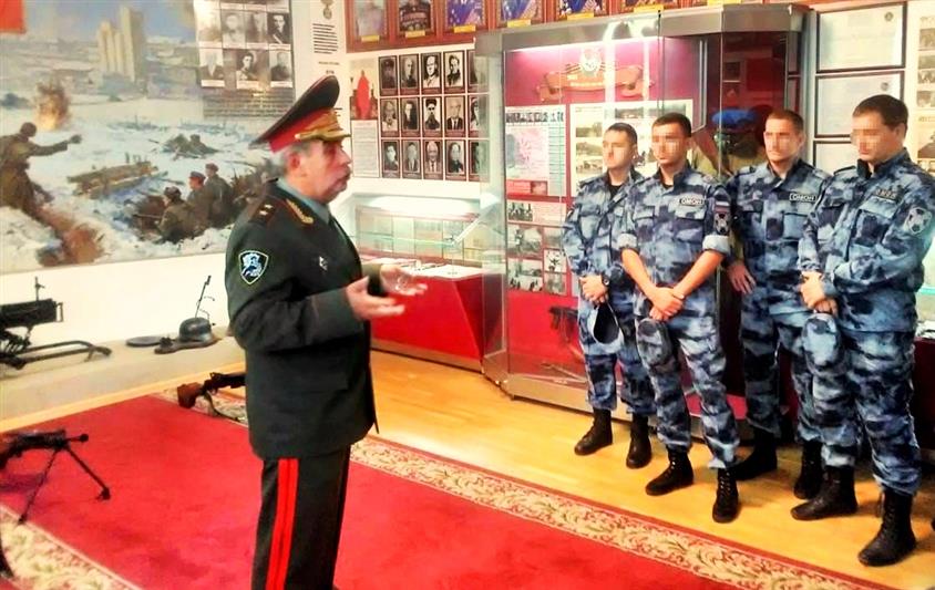 Донские росгвардейцы провели комплекс мероприятий в честь 70-летия со дня рождения Героя России генерал-полковника Анатолия Романова (фото, видео)
