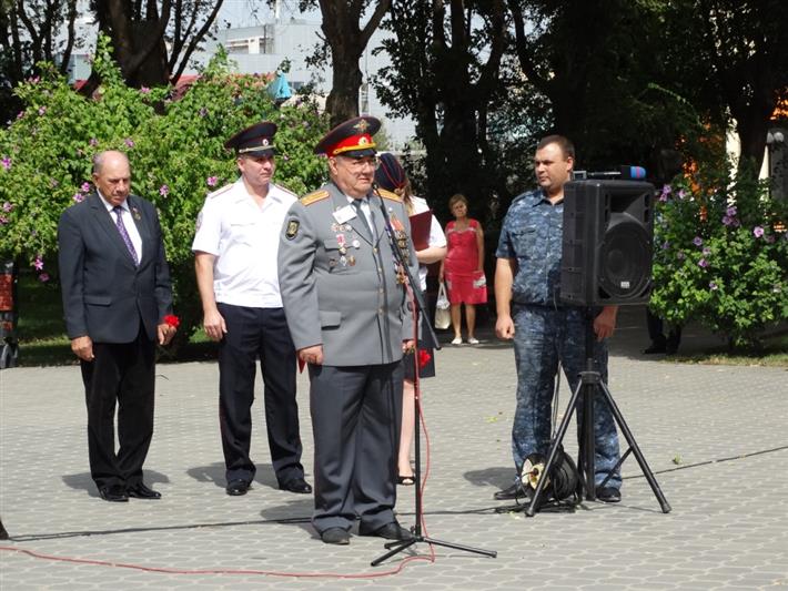 Астраханские росгвардейцы приняли участие в межрегиональном социальном проекте «Единство - наша сила», инициированном ветеранами правоохранительных органов Свердловской области 