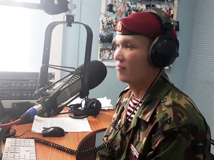 Бойцы ОМОН рассказали радиослушателям Бурятии, что им пришлось пережить, чтобы стать обладателями крапового берета