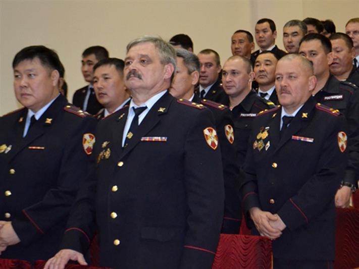 В Сибирском округе Росгвардии прошли торжественные мероприятия в честь 66-летия образования вневедомственной охраны