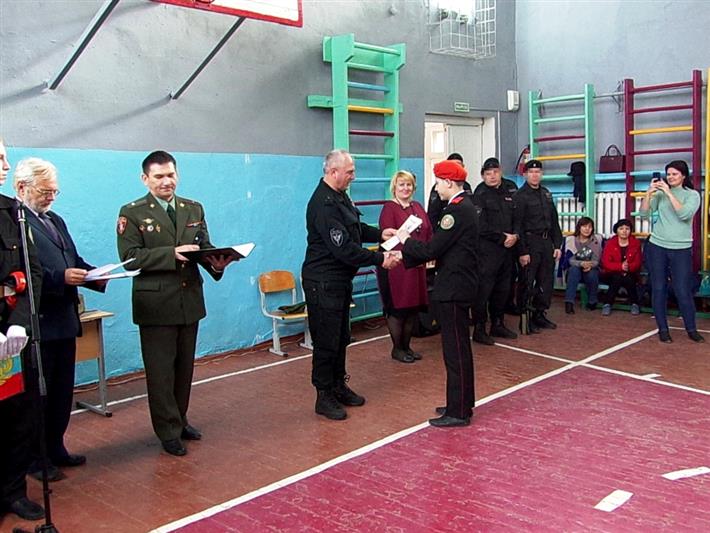 В Кургане росгвардейцы организовали кадетскую «Зарницу»