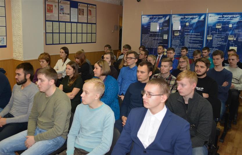 Вневедомственная охрана Республики Коми совместно с общественной приемной главы региона провела «прямую линию» для сыктывкарских студентов