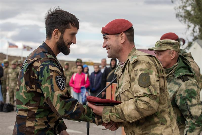 В строю краповых беретов прибыло