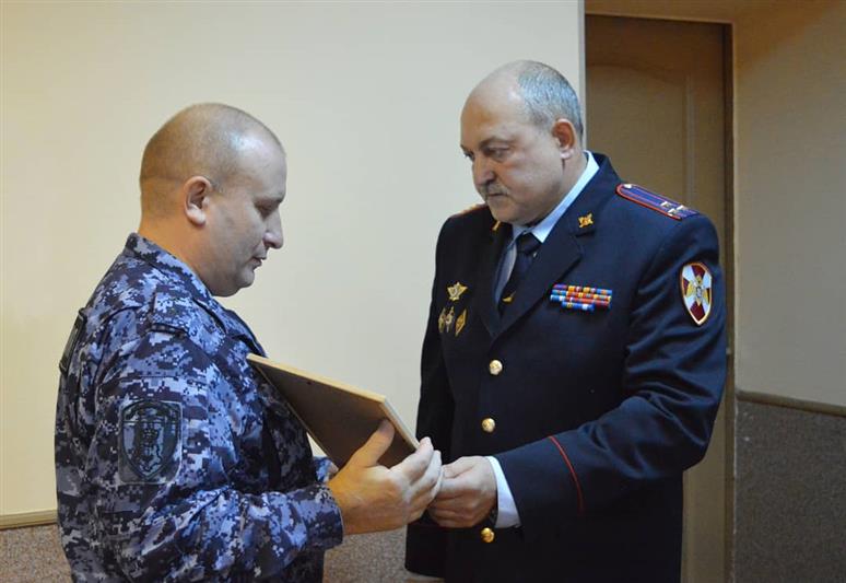 В Центральном округе Росгвардии сотрудники вневедомственной охраны отметили профессиональный праздник  
