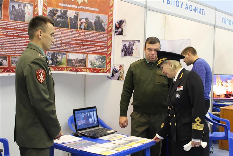 Руководитель Управления Росгвардии по Архангельской области принял участие в международном форуме «Во славу флота и Отечества!»