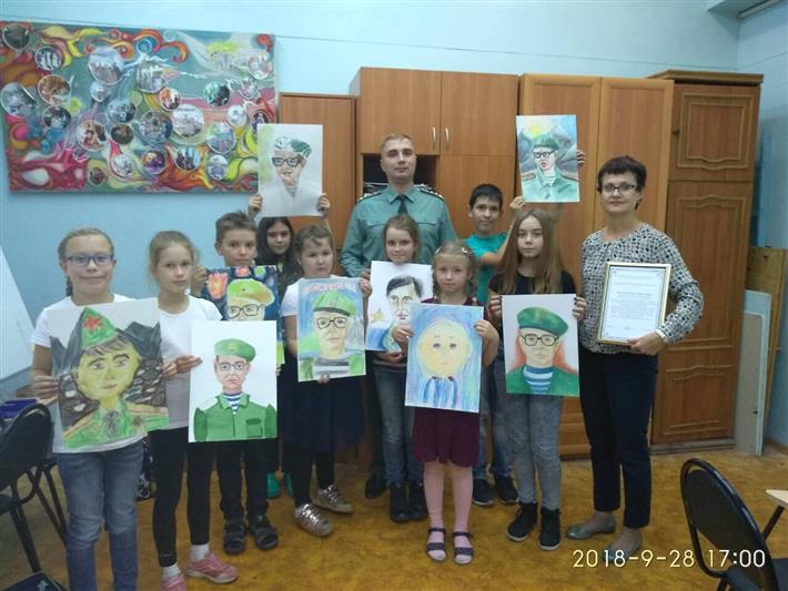 В Сыктывкаре прошел художественный конкурс для школьников, посвященный 70-летию генерала Романова