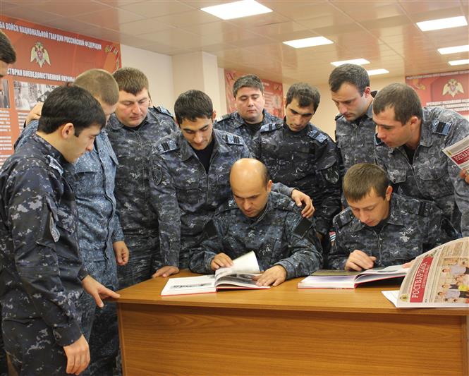 В Управлении Росгвардии по Карачаево-Черкесской Республике состоялась презентация книг о выдающихся военачальниках