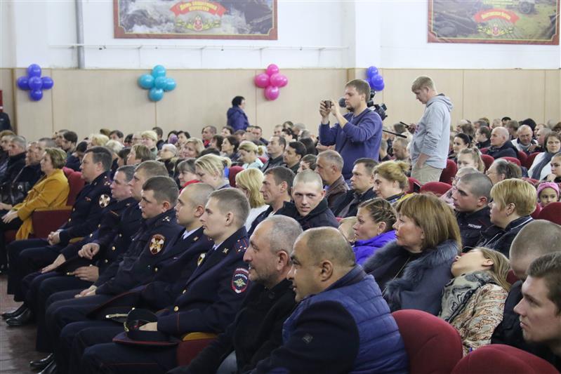 «Служим вместе»: военно-патриотическая акция Росгвардии прошла в Алтуфьевском районе Москвы 