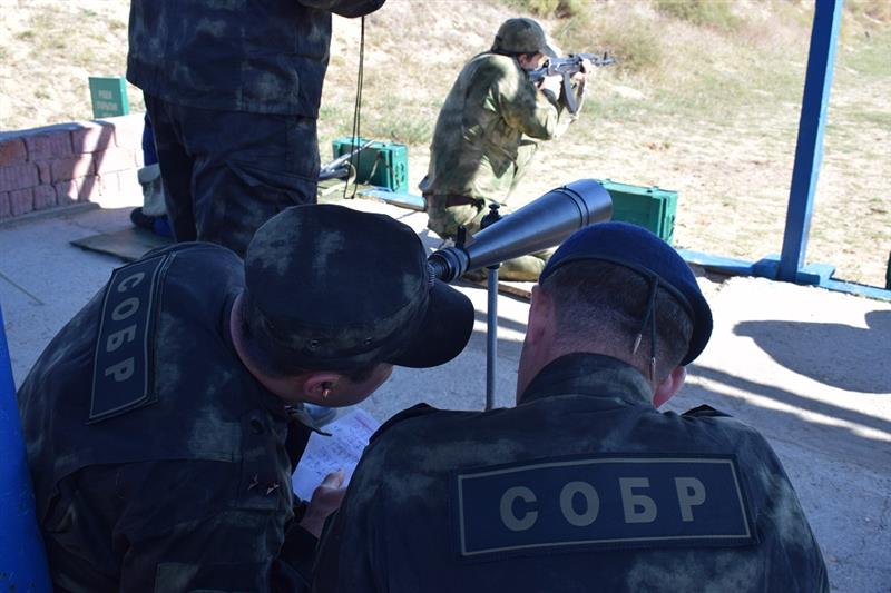 В Дагестане определились победители чемпионата по стрельбе памяти погибших сотрудников СОБР – Героев России