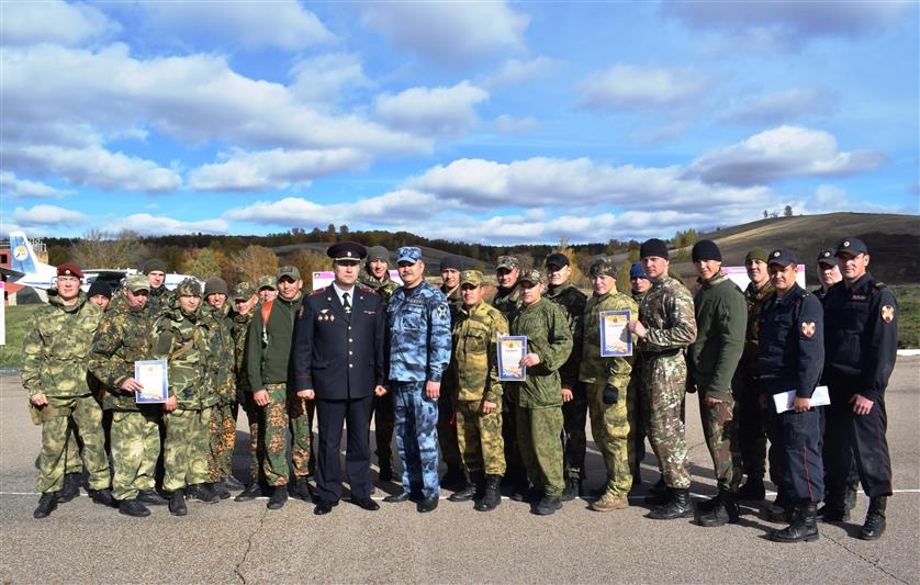 В Уфе состоялся открытый турнир по служебному двоеборью, посвященный 70-летнему юбилею Героя России генерал-полковника Анатолия Романова 