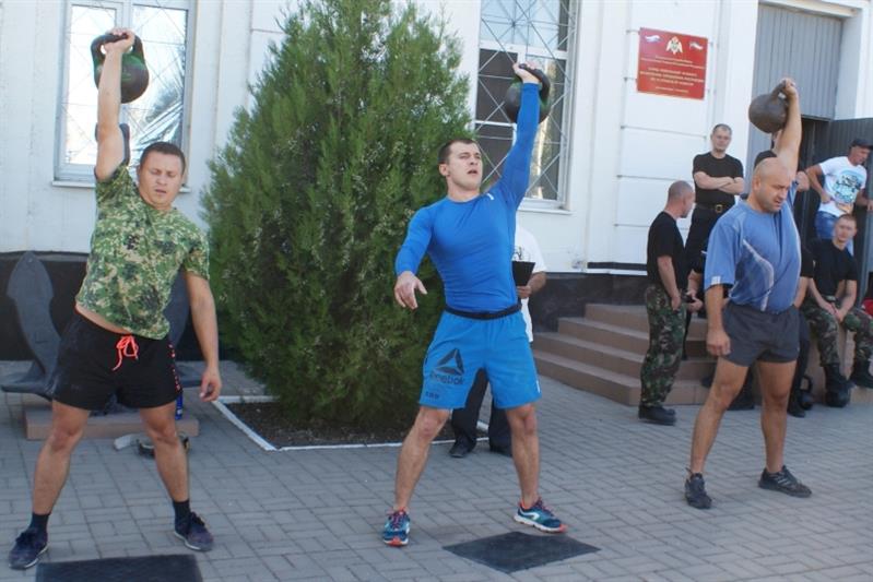 Бойцы таганрогского ОМОН стали лидерами городской спартакиады среди сотрудников силовых структур