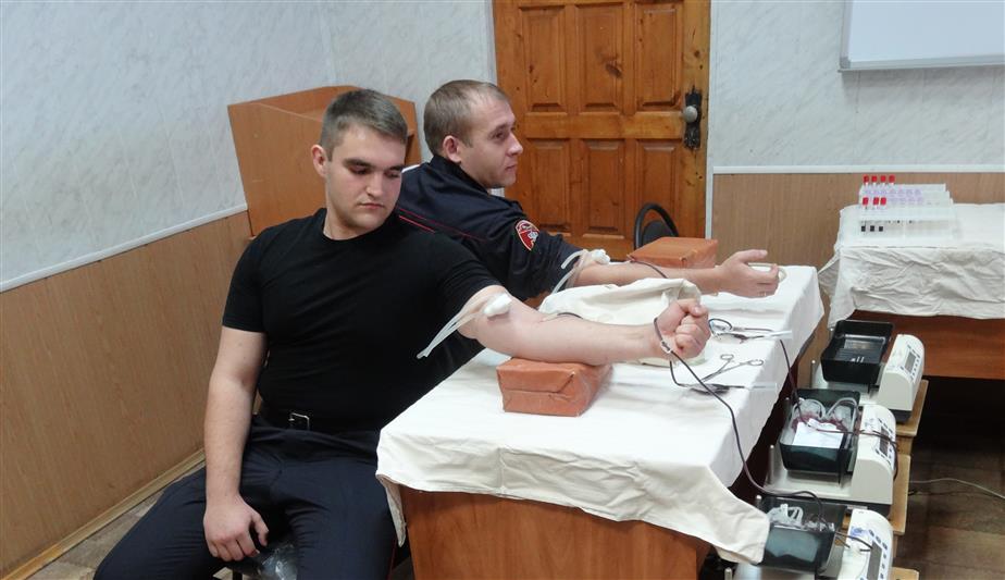 Белгородские росгвардейцы пополнили банк донорской крови более чем на 10 литров