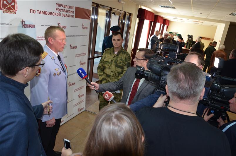 Командующий Центральным округом Росгвардии генерал-полковник Игорь Голлоев представил личному составу Управления Росгвардии по Тамбовской области нового руководителя