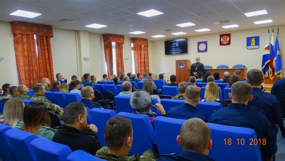 В Анадыре росгвардейцы просмотрели документальный фильм о  религиозном экстремизме «Рядом с нами»