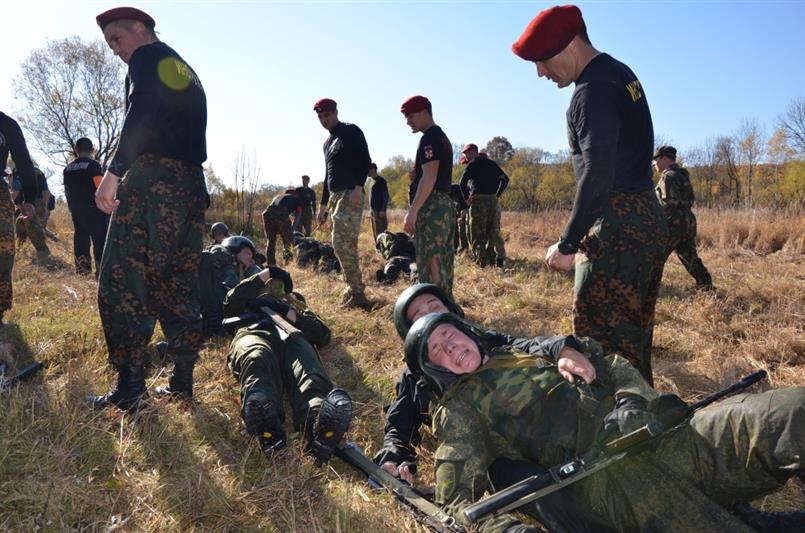  В Восточном округе Росгвардии прошли квалификационные испытания на право ношения крапового берета (фото)