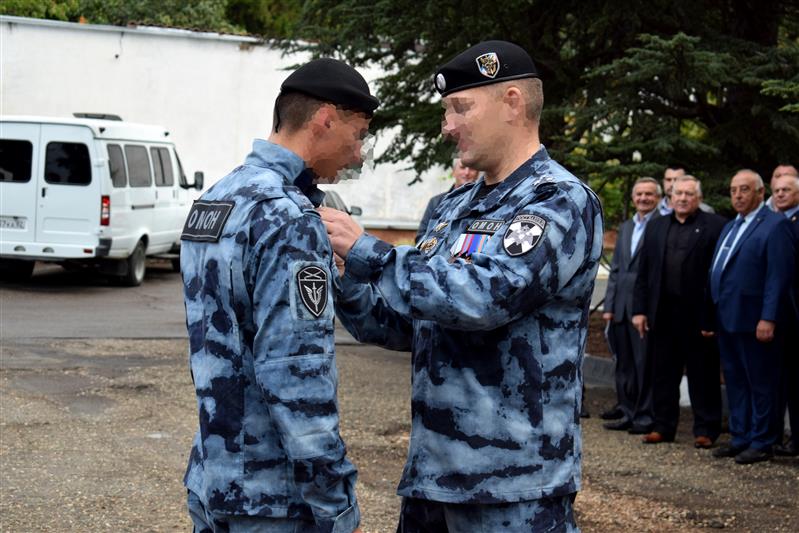 В Крыму сотрудники Росгвардии отметили 30-летие со дня создания ОМОН