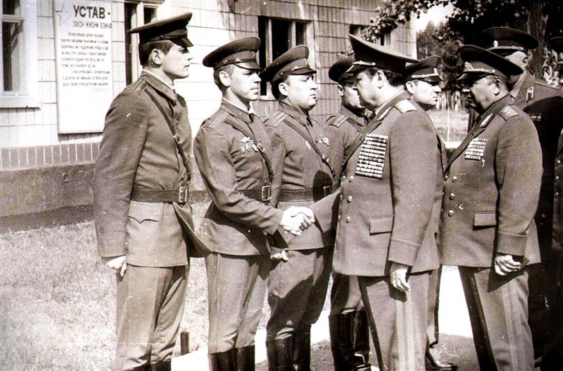 Памяти командующего Восточным округом войск национальной гвардии Героя России генерал-полковника Игоря Сергеевича Груднова