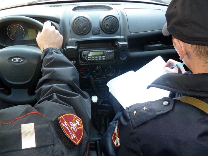 Сотрудники вневедомственной охраны оказали помощь пожилому омичу