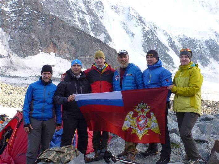 Самарские росгвардейцы покорили гору Белуха