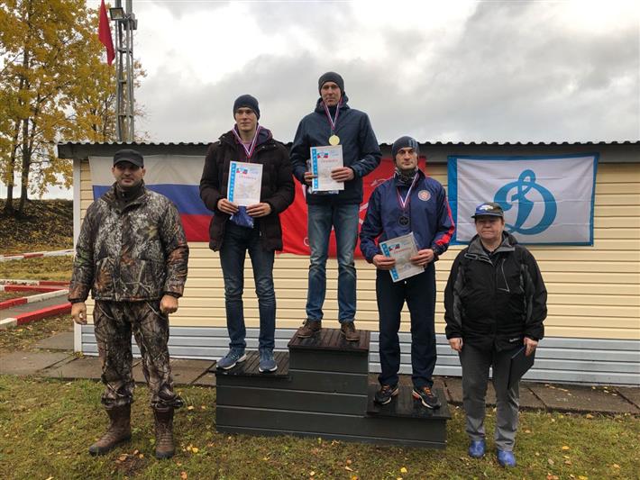 Команда Северо-Западного округа Росгвардии победила в чемпионате общества «Динамо» по служебному двоеборью
