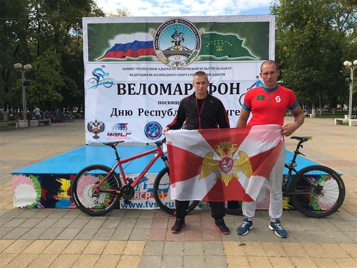 В Адыгее росгвардейцы приняли участие в велопробеге, посвящённом Дню республики