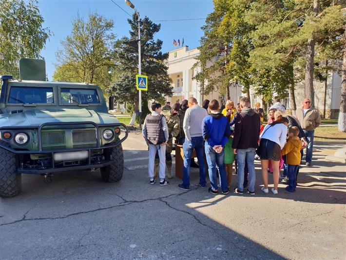 Кубанские росгвардейцы приняли участие в праздничных мероприятиях, посвященных юбилею  города Абинска