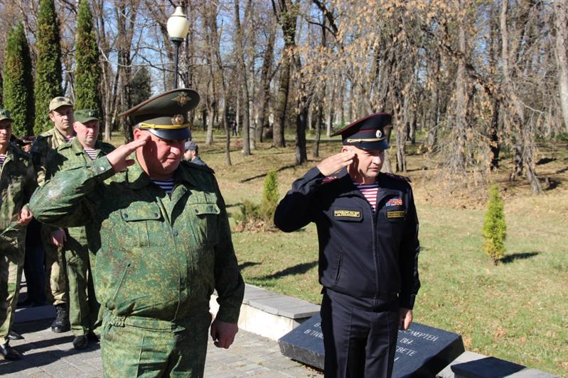 Росгвардейцы почтили память жертв осетино-ингушского конфликта