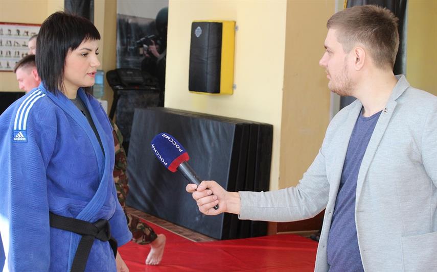 Сотрудник саратовского ОМОН (на транспорте) завоевала 5 золотых медалей на 7-х Европейских играх полицейских и пожарных в Испании.