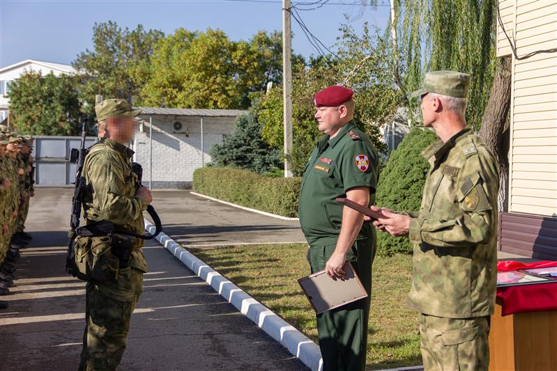 Сотрудники краснодарского ОМОН отметили свой профессиональный праздник (видео)