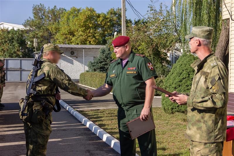 Сотрудники краснодарского ОМОН отметили свой профессиональный праздник (видео)