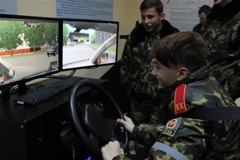 В Новосибирске росгвардейцы приняли участие в организации и проведении Всероссийского кадетского конкурса (фото, видео)
