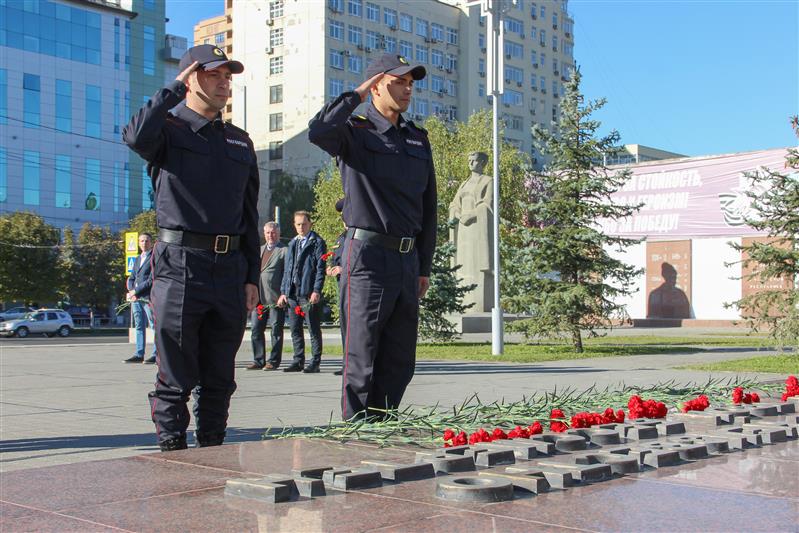 Краснодарские росгвардейцы встретили Всероссийский автопробег, приуроченный к 66-летию вневедомственной охраны